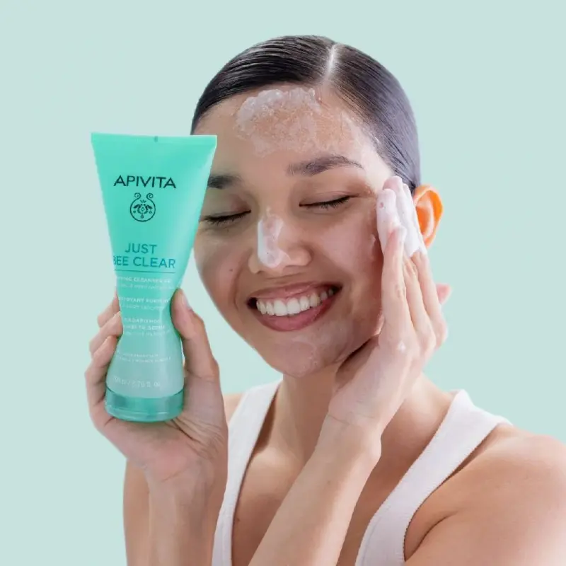 JUST BEE CLEAR Arctisztító habzó gél zsíros bőrre (200 ml)