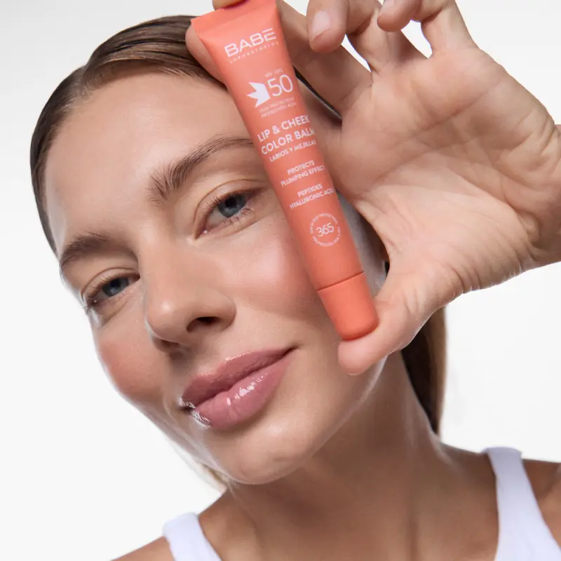 Lip & Cheek Színezett szájfény és pirosító Nude SPF50 (20 ml)
