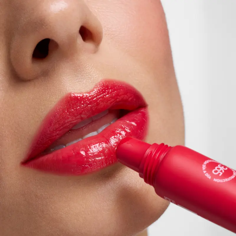 Lip & Cheek Színezett szájfény és pirosító Red SPF50 (20 ml)