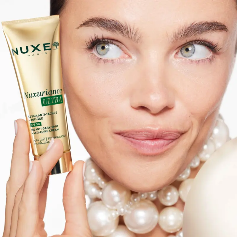 Nuxuriance Ultra Pigmentfolt halványító anti-aging nappali arckrém SPF30 (50 ml)