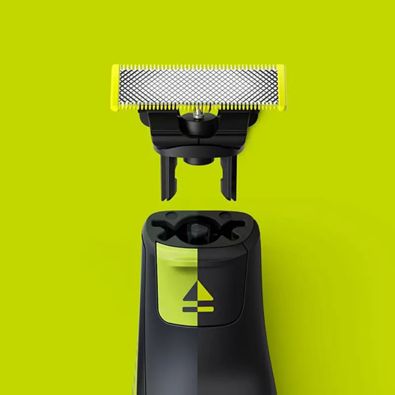 OneBlade Face+Body QP624/50 csere penge 2 db + testszőrnyíró készlet