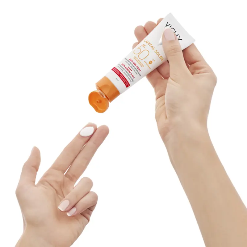 Capital Soleil Anti-Age öregedésgátló napvédő krém SPF50 (50 ml)