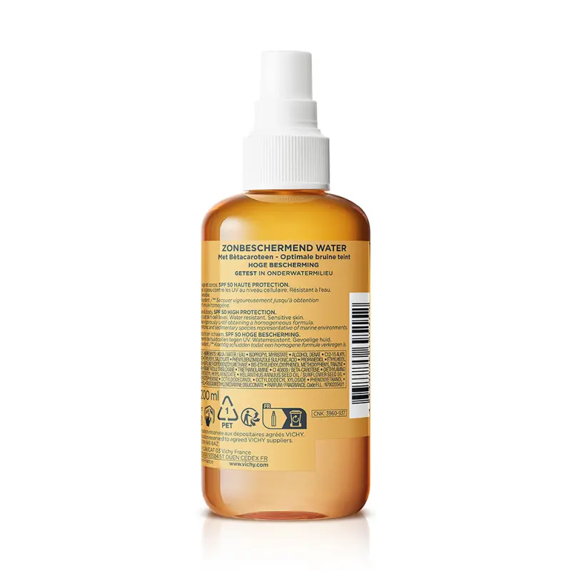 Capital Soleil Ultra könnyű napvédő spray béta-karotinnal SPF50+ (200 ml)