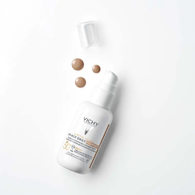 Capital Soleil UV-Age Daily SPF50+ Medium árnyalat 40 ml