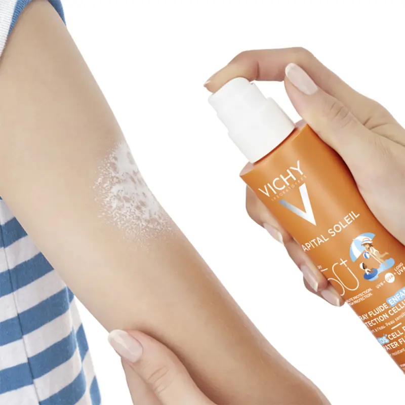 Capital Soleil Vizes Fluid Spray Gyerekeknek SPF50+ (200 ml)